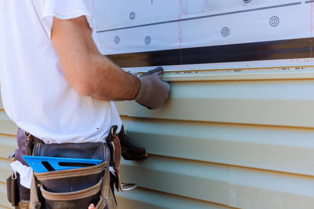 Trusted Emergency Siding Repair service in Cambridge, MN - Creative Siding